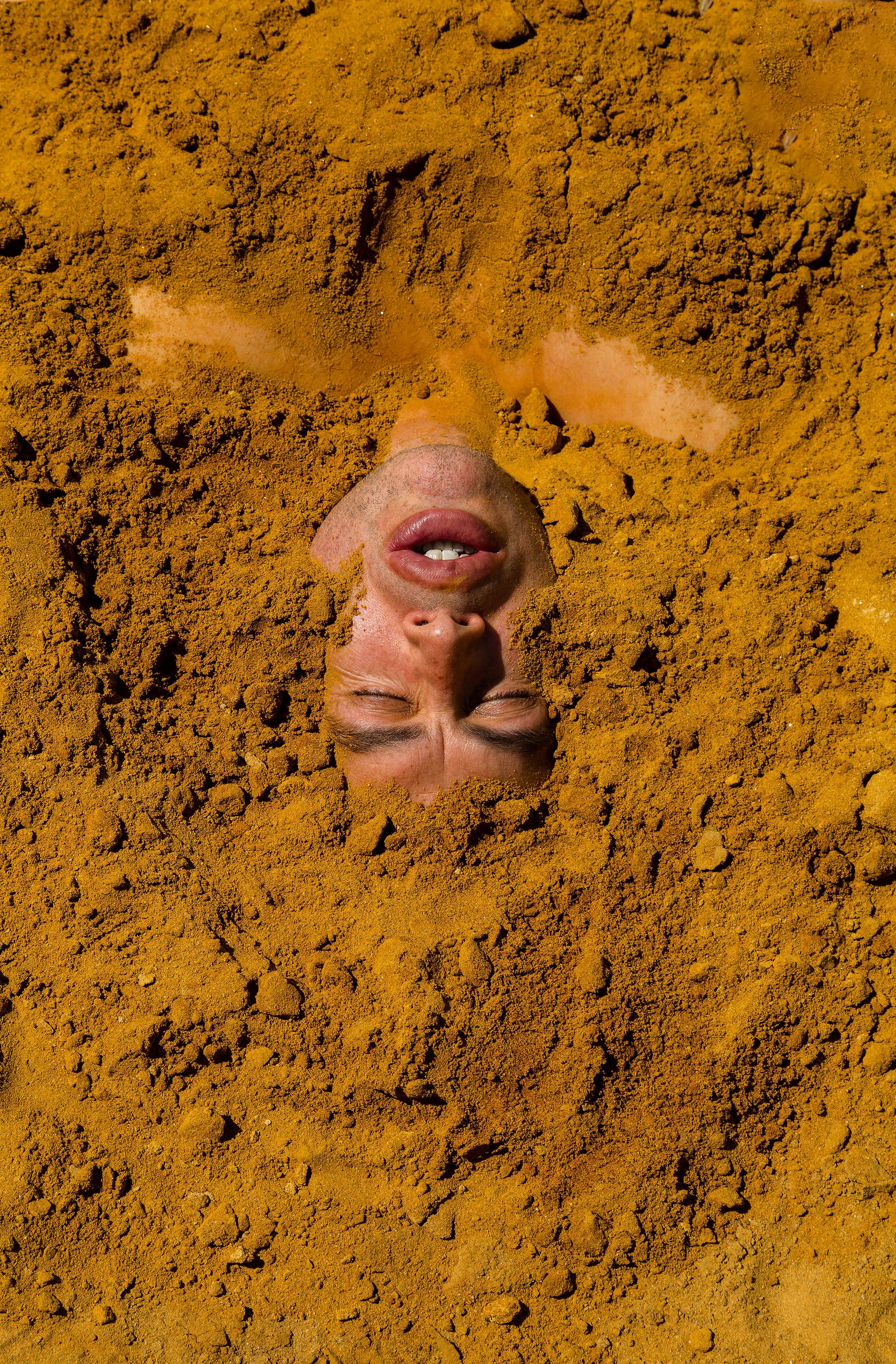 Autor: Joaquín Trujillo. Título: homenaje a David Wojnarowicz. Título de la serie: Paisajes quebrantados